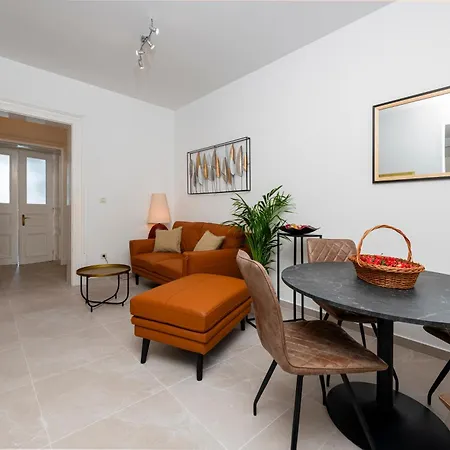 Apartamento Banje Oasis *
